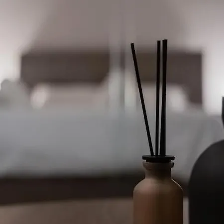 公寓 Id Residences 201 *